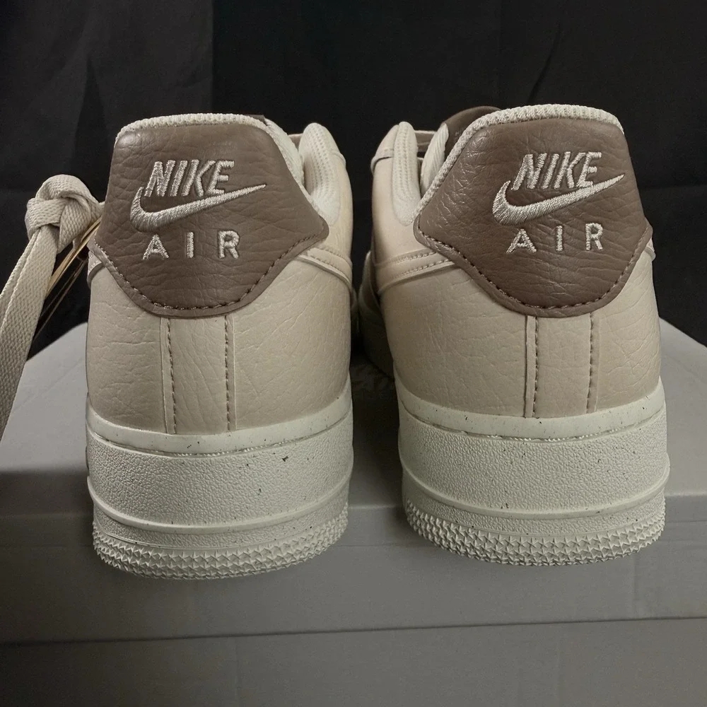 Nike Air Force 1 07 NN Sneakers Womens Size 8.5 Mink Brown Orewood IH0585 200